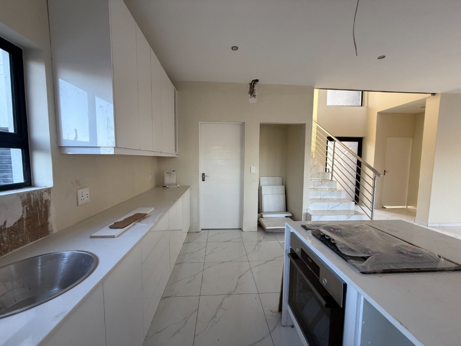 4 Bedroom Property for Sale in Melodie North West